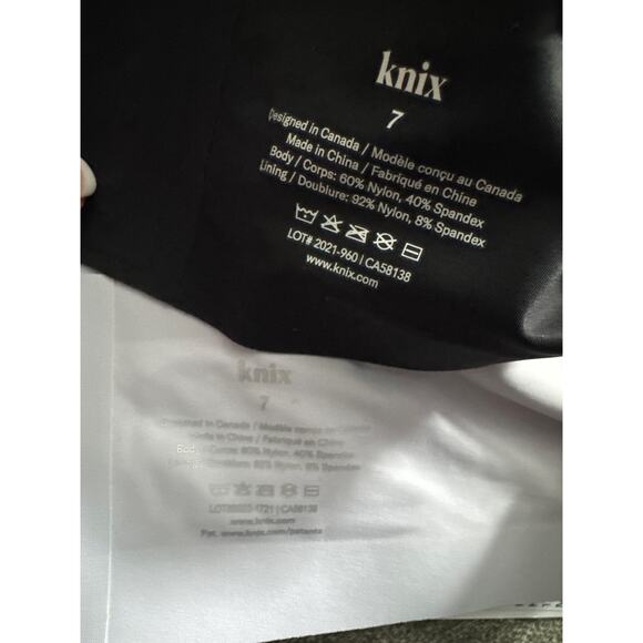 NWT Knix v- neck Evolution bra bundle of 2 black & orchid size 7 - Picture 12 of 16